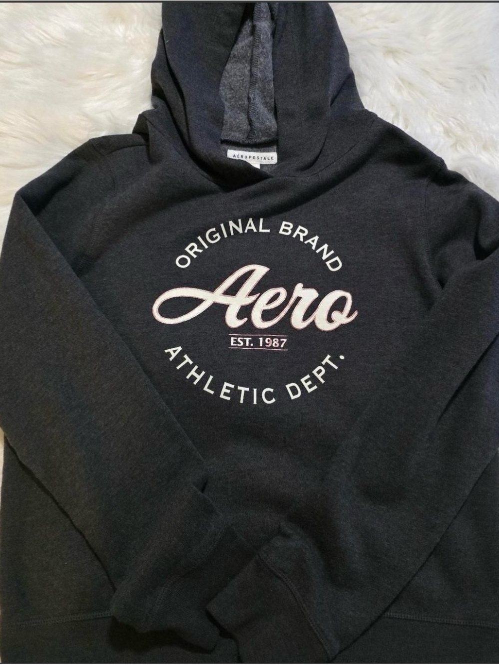 Aeropostale Grey Hoodie with Pale Pink Logo
Size S